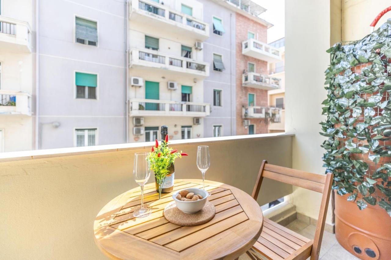 Quarzo. Modern Rooms Cagliari Exterior foto